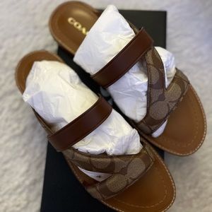 Coach Harlan SIG LTR SNDL NWT Khaki/Saddle Size 10